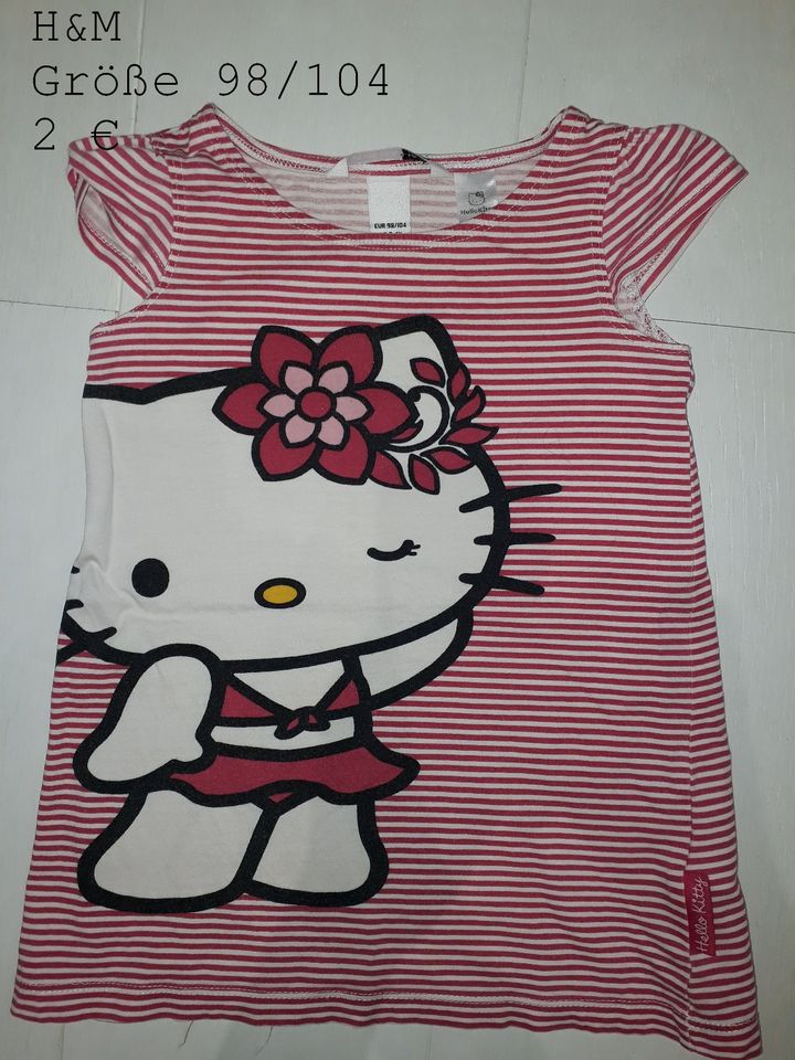 98/104 T-Shirt Hello Kitty; H&M in Riemerling