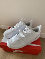 *Neu* Nike Court Borough Sneaker in weiß - Gr. 38,5 Bayern - Würzburg Vorschau