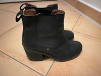 Stiefeletten Schwarz Akira Größe 38 München - Sendling Vorschau