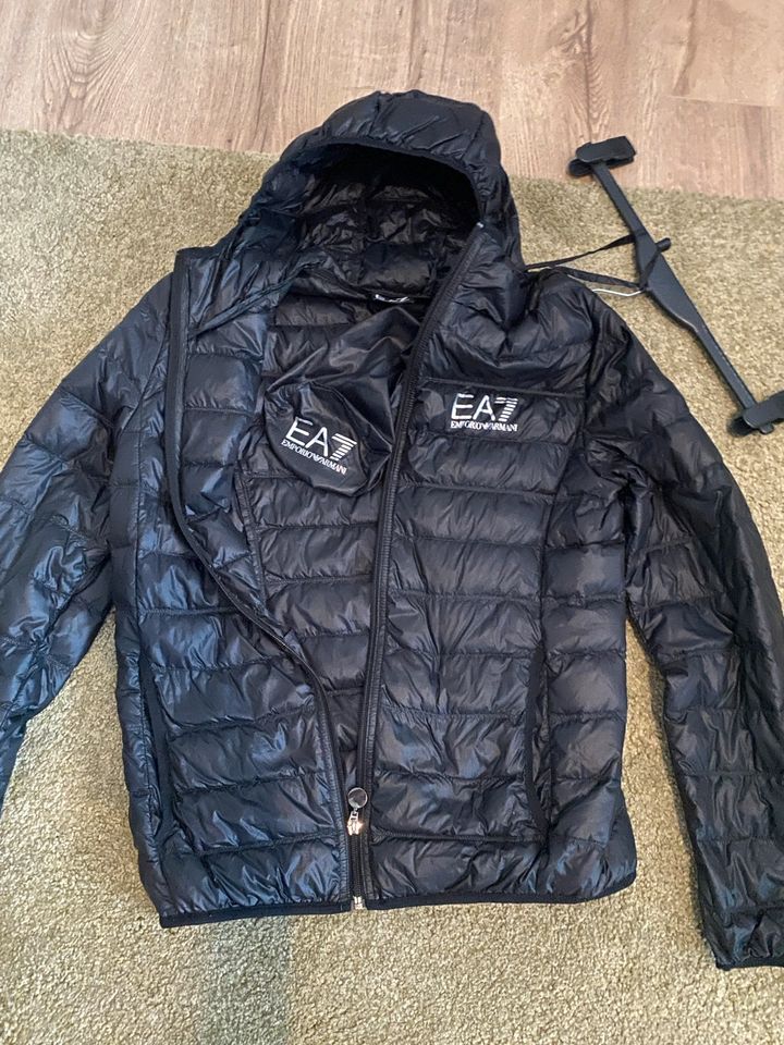 Ea7 Jacke schwarz S in Paderborn