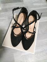 schwarzer Pumps mit Riemchen, ❤️ Tamaris neuwertig ❤️ Thüringen - Kahla Vorschau
