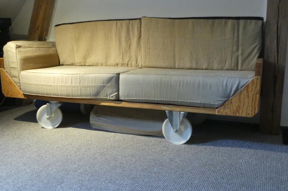 4x Schwerlastrollen mit Sofa Couch 200cm, auf 37mm Quer Sperrholz in Kiel