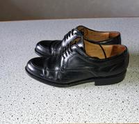 Herrenschuhe Leder schwarz  von Bentley made in Italien 44 Hessen - Butzbach Vorschau