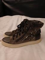 Bullboxer Nieten Sneaker. Gr.38 Nürnberg (Mittelfr) - Mitte Vorschau