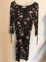 Blümchenkleid Berlin - Charlottenburg Vorschau