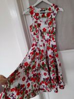 Hearts&Roses Sommer-Blumen-Kleid, Größe M Niedersachsen - Buxtehude Vorschau