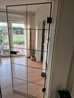 Glastür mit schwarzen Dekorstreifen zu verkaufen Hessen - Hofgeismar Vorschau
