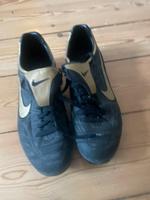 Fußballschuhe Schuh Nike in Gold schwarz Lübeck - Innenstadt Vorschau