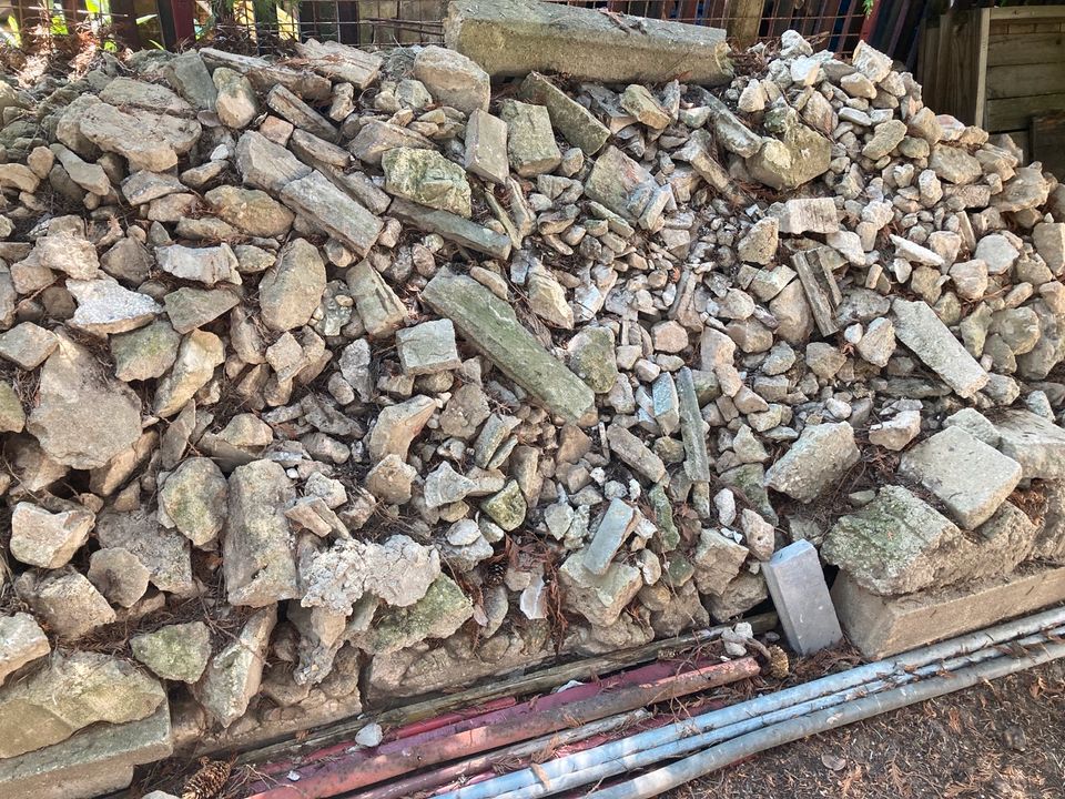 Recycling Betonbruch Schotter RCL RC Material Schutt Betonschutt in