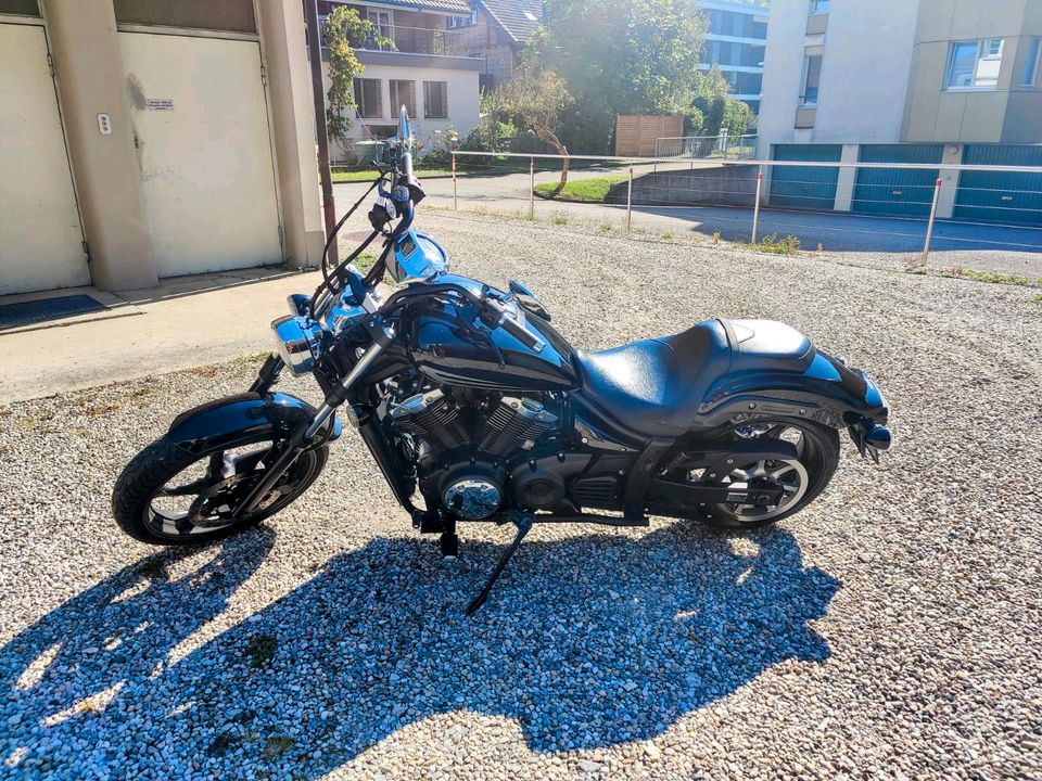 Yamaha xvs 1300 CU in Brieselang