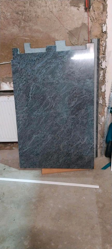 Granit Platte 2 Stück  sehr schön  anthrazit in Rehlingen-Siersburg