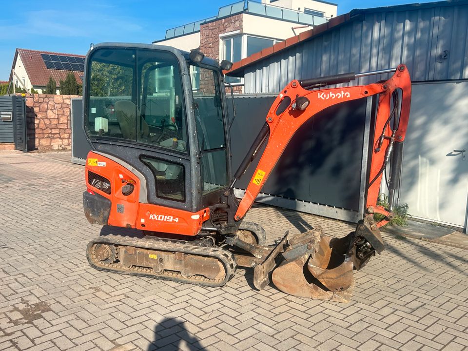 Kubota KX019-4 Minibagger Kettenbagger Bagger 2015 Löffelpaket in Harthausen