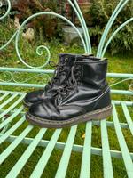 Dr.Martens Stiefel england 1460 vintage gothic punk hippie boots Niedersachsen - Asendorf (bei Bruchhausen-Vilsen) Vorschau