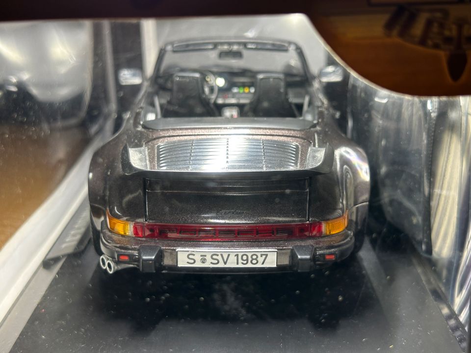 Porsche 911 930 Turbo 3.3 Cabriolet Braun metallic - 1:18 - Norev in Bingen