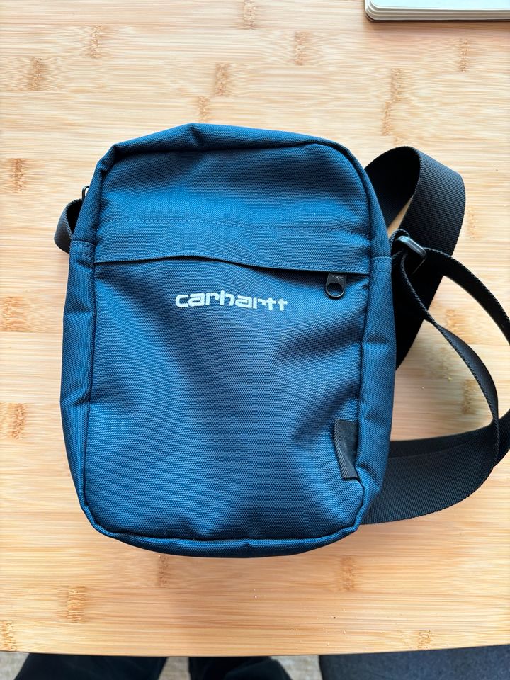 Carhartt Shoulder bag, deep blue in Berlin