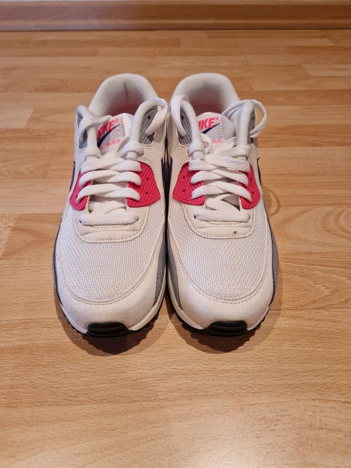 Neue Nike Air Max 90 Essential Turnschuh NEU Damen in Langenlonsheim