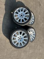 Maserati Quattroporte Alufelgen 18 Zoll Winterreifen LK 5x114.1 Nordrhein-Westfalen - Monheim am Rhein Vorschau