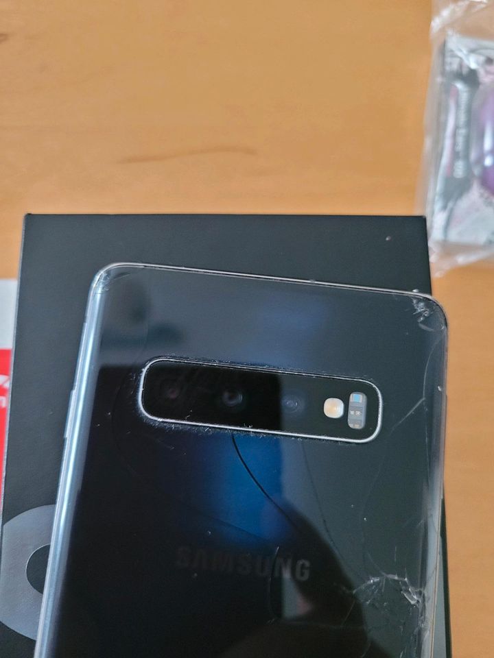 Samsung galaxy  S10 komplet 128 GB  mit ganze Zubehör. in Hamm