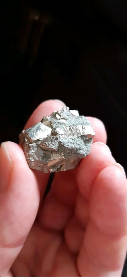 Mineralien Pyrit Erz Kristalle Dekoration Esoterik Heilsteine in Leipzig