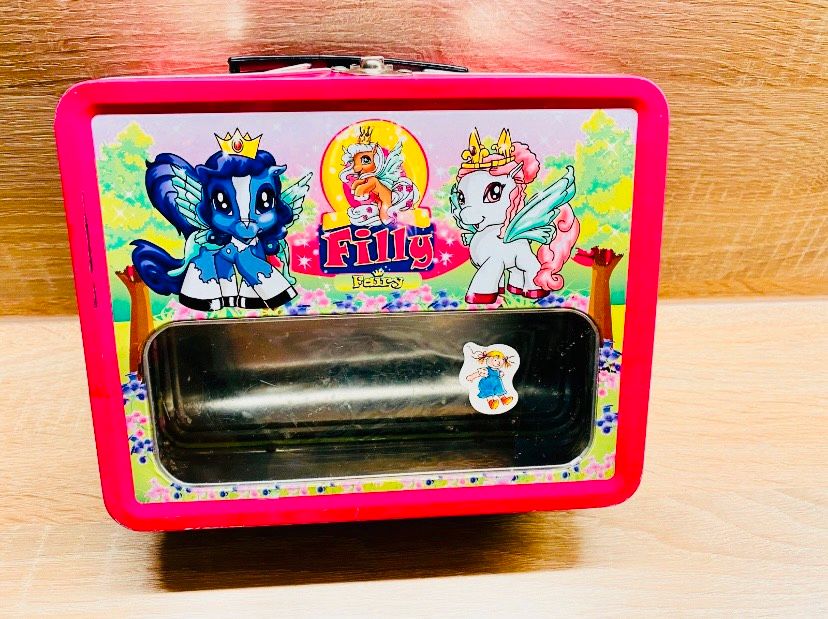 13 Fluoreszierend Filly Fairy Pony Pferd Koffer Sammeln Box in Frankfurt am Main
