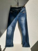 ⭐ "DIESEL" Herren Jeans in gr. M (31) Bayern - Unterhaching Vorschau