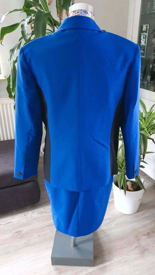 Etuikleid + Jacke, royalblau, Gr.42, blau, Kleid, neuwertig in Kirchlinteln