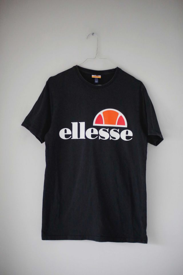 Ellesse Shirt schwarz basic einfarbig S T-Shirt Oberteil in Hamburg