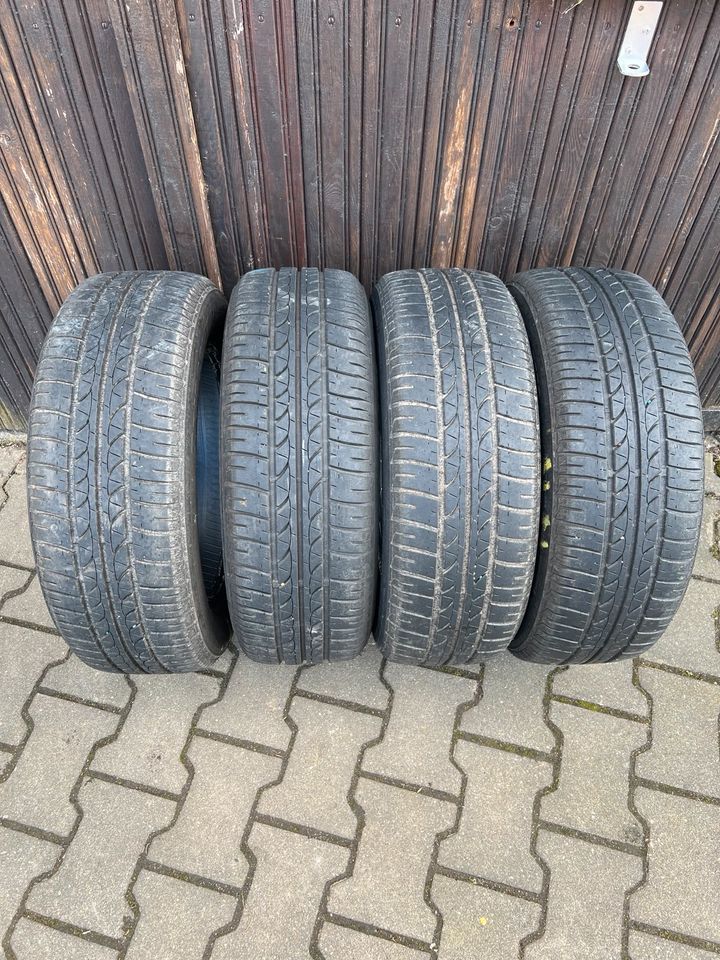 4 Sommerreifen 185/60R15 84H Bridgestone ca. 5 - 6mm Profil in Wilsdruff