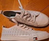 Damen Sport Schuhe-Nike, Tommy Hilfiger Rheinland-Pfalz - Bad Ems Vorschau