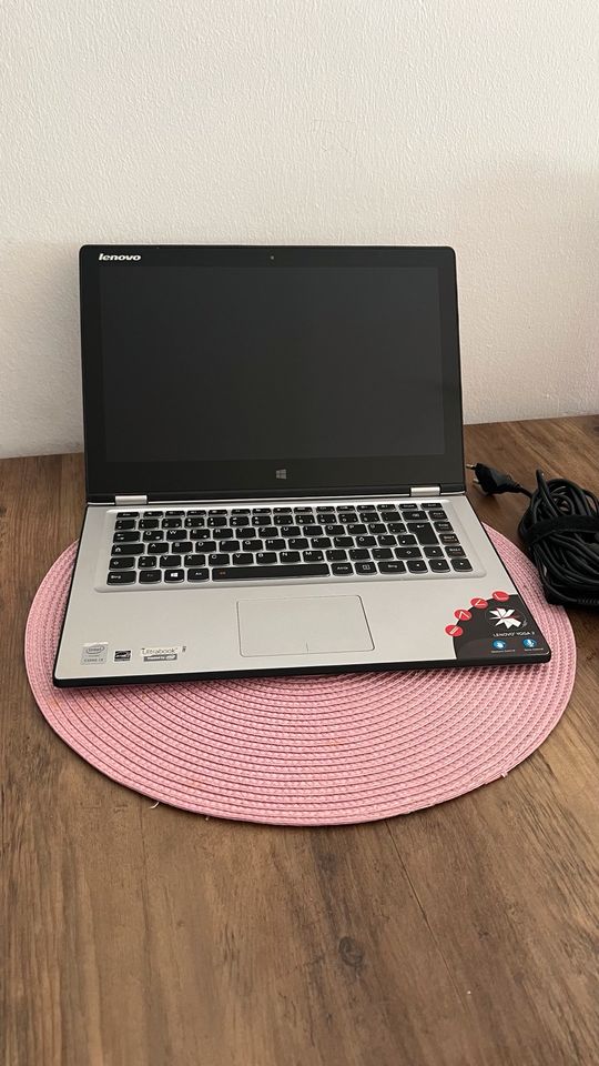 Ultrabook Lenovo YOGA 2 mit Screentouch in Hamburg