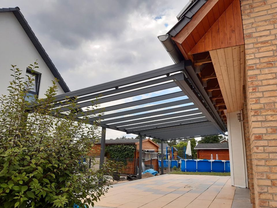 ALU TERRASSENÜBERDACHUNG I VORDACHER I MARKISEN I SOMMERGARTEN I CARPORT I SICHTSCHUTZ I ZÄUNEN I GLASSCHIEBEWAND I GLASSCHIEBETÜRE inkl Montage JETZT -25% in Balingen