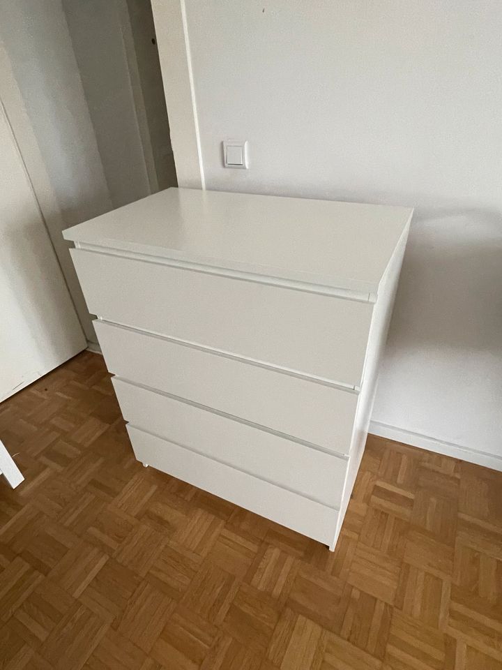 Ikea MALM Kommode mit 4 Schubladen, weiß, 80x100 cm in Berlin