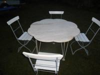 Bier,Biergartenstühle,Terrasse,Garten,DDR, Niedersachsen - Grasleben Vorschau