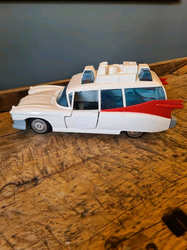 Ghostbusters ECTO 1 1984 Columbia Stan & Winston Fright Features in Ibbenbüren