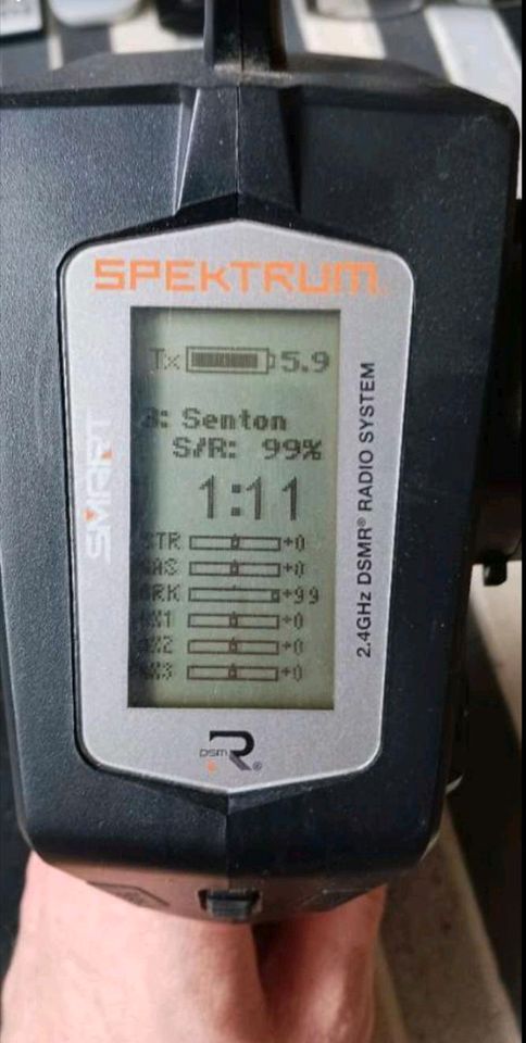 Spektrum DX5C Fernsteuerung in Freilassing