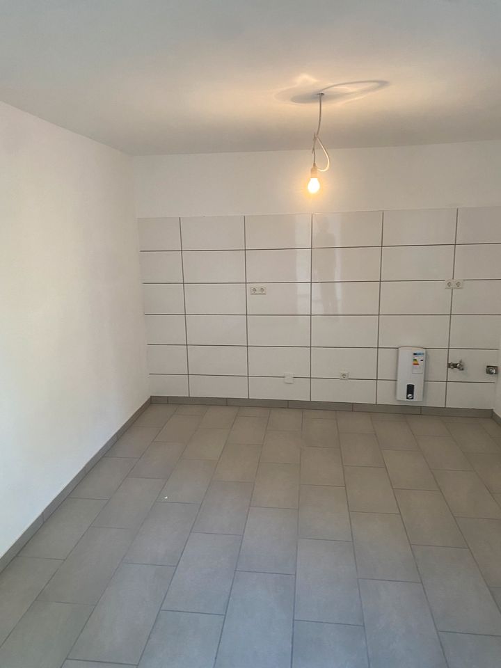 3ZKB Wohnung komplett renoviert in Püttlingen