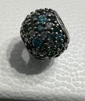 Original Pandora Charm mit Steinen blau/grün Schleswig-Holstein - Westerrönfeld Vorschau