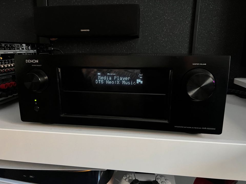 Denon AVR X 5200W in Coburg