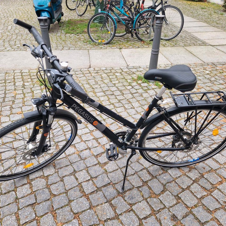 28 zoll Pegasus Fahrrad in Berlin