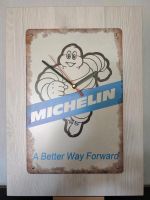 MICHELIN BIB Mann Wanduhr/ Blechschild Nordrhein-Westfalen - Netphen Vorschau