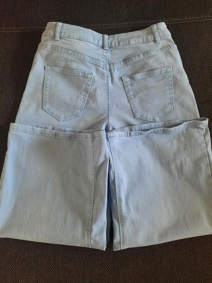 Jeans wide leg high waist Primark 3/4 Gr. 36 in Berlin