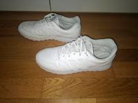 New Balance Sneaker weiß Größe 44 Altona - Hamburg Ottensen Vorschau