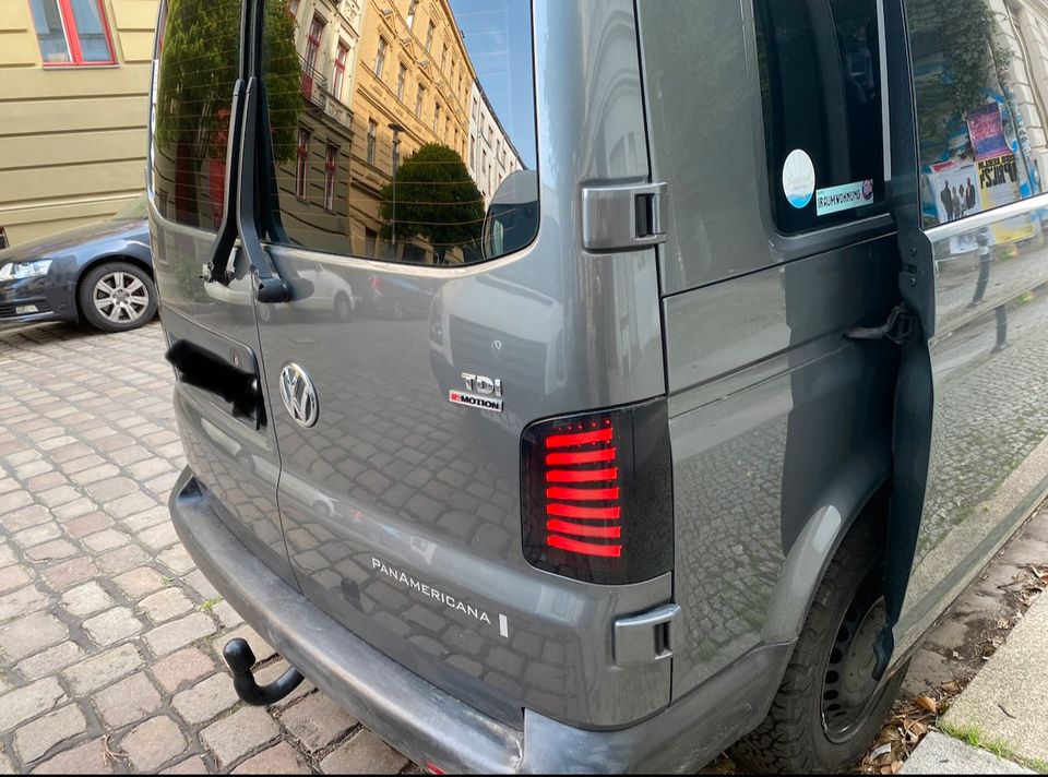 VW T5 langer Radstand mit Dachzelt und Solar in Berlin