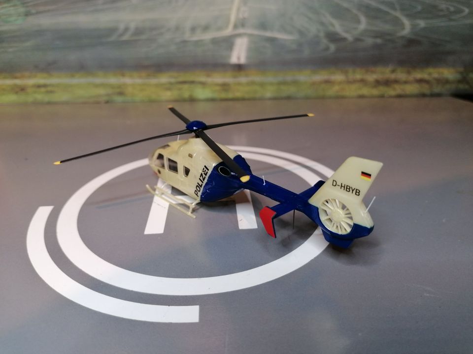 Roco Miniatur 4005 Polizei EC135 Edelweiß D-HBYB PHuStBy H0 1:87 in Bamberg