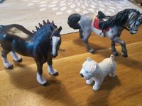 Spielfiguren - 2 Pferde und 1 Hund Nordrhein-Westfalen - Ahlen Vorschau