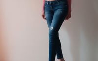 Guess Skinny Jeans, Gr. 26 (34) blau, Originallöcher Sommerjeanas Bayern - Bad Reichenhall Vorschau