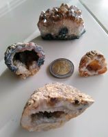 4 unterschiedliche Kristall-Druse GEODE / ACHAT? + Kokosnusschale Hessen - Hofbieber Vorschau