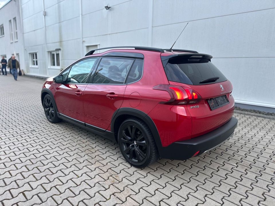 Peugeot 2008 GT-Line Edition * Panorama, Kamera * in Marburg