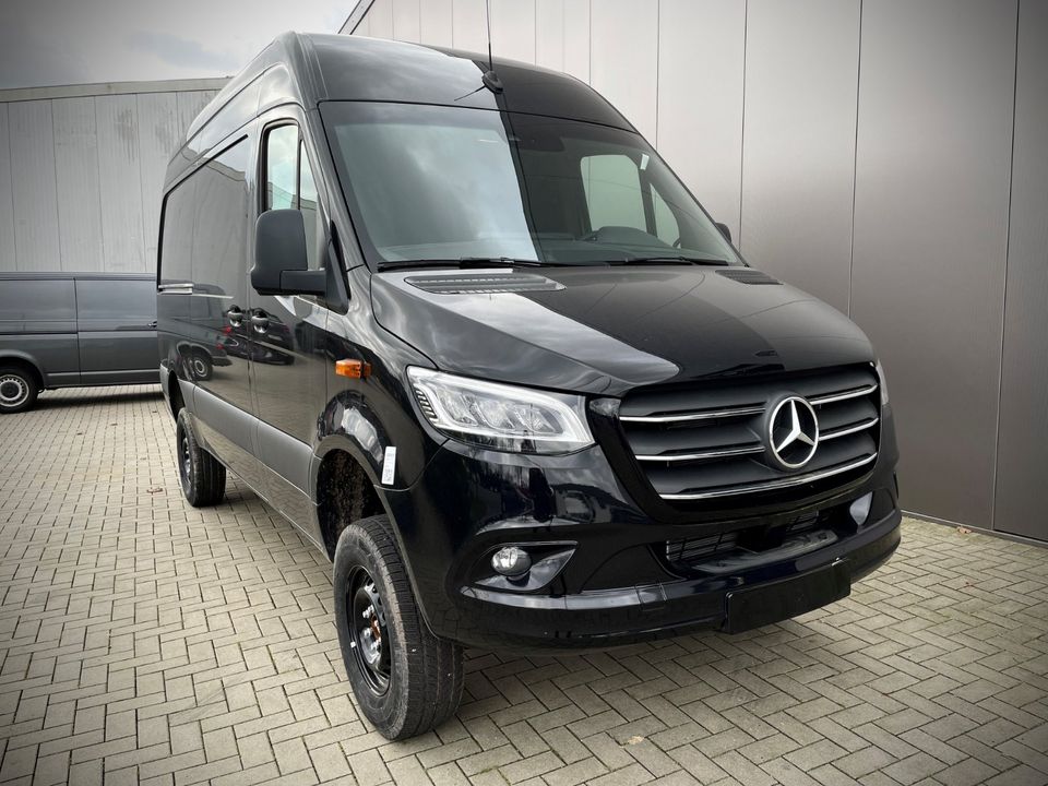 NEU Mercedes Sprinter 319 4x4 Autom. WILDBOAR Wohnmobil Camper in Neumünster