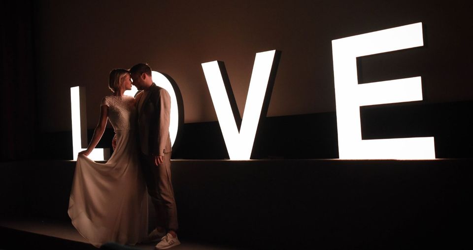 XXL LOVE Leuchtbuchstaben LED Buchstaben Hochzeit in Schweinfurt